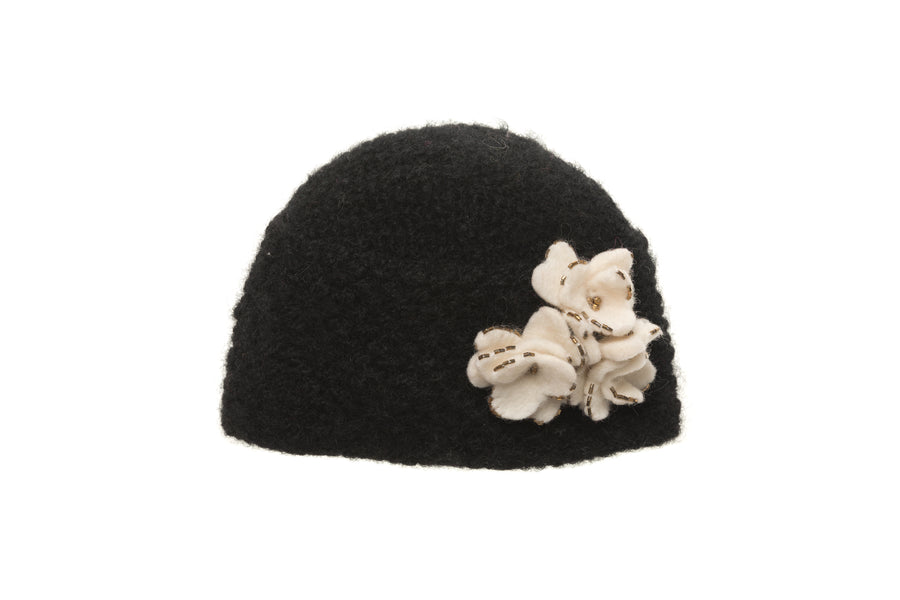 Felt Flower Hat - winter hat glove - hand-knit - French Knot
